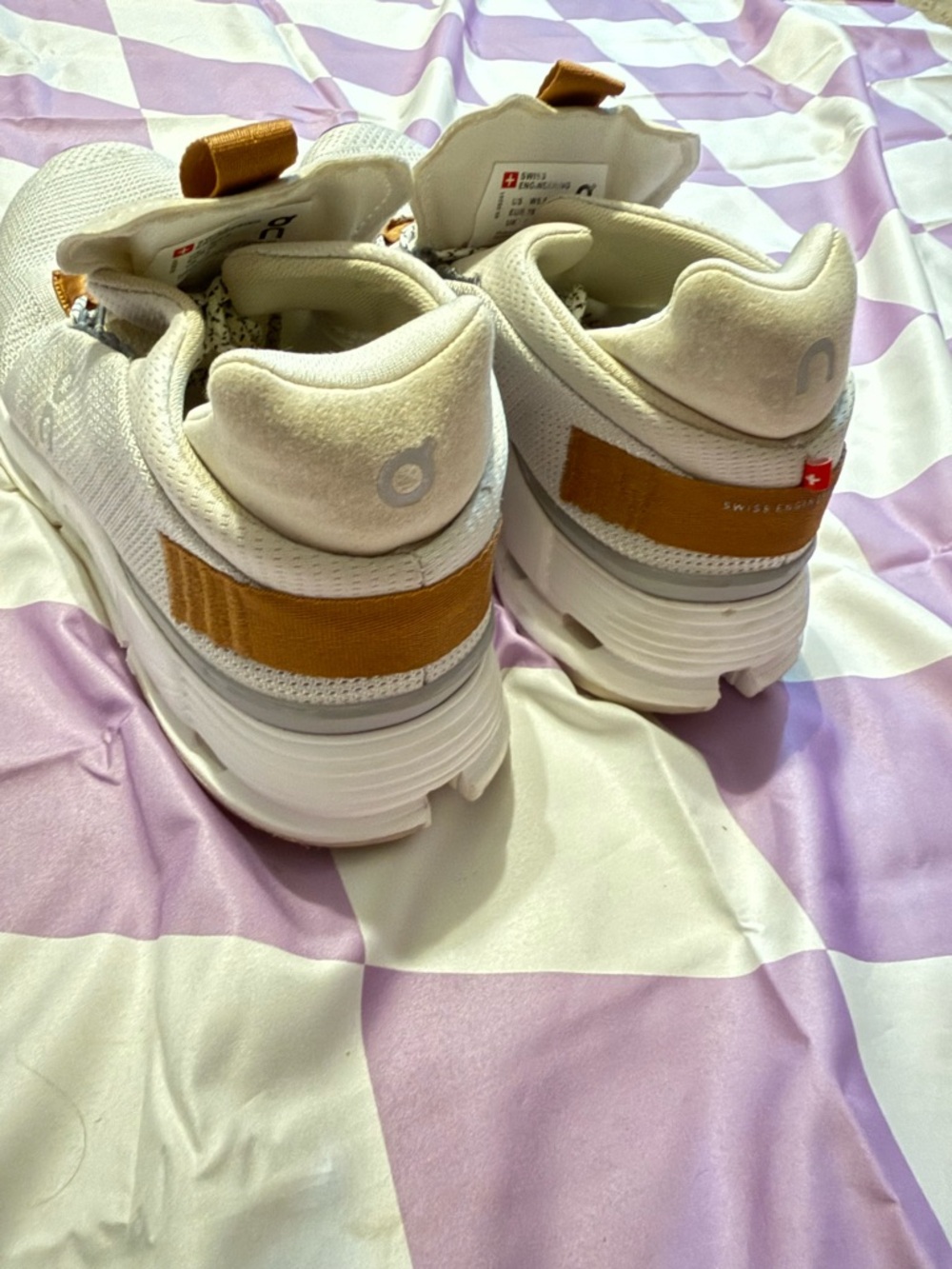 On Running White Sneakers with Tan Straps size 5.5 - Picture 9 of 11
